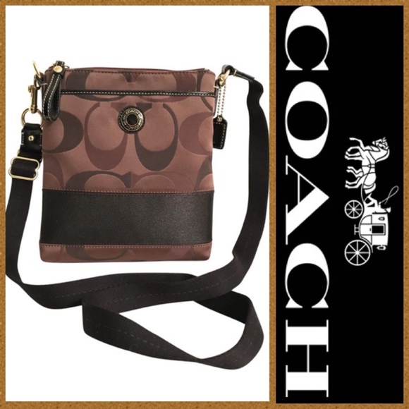 Coach Handbags - Coach | Swingback Signature Crossbody Bag